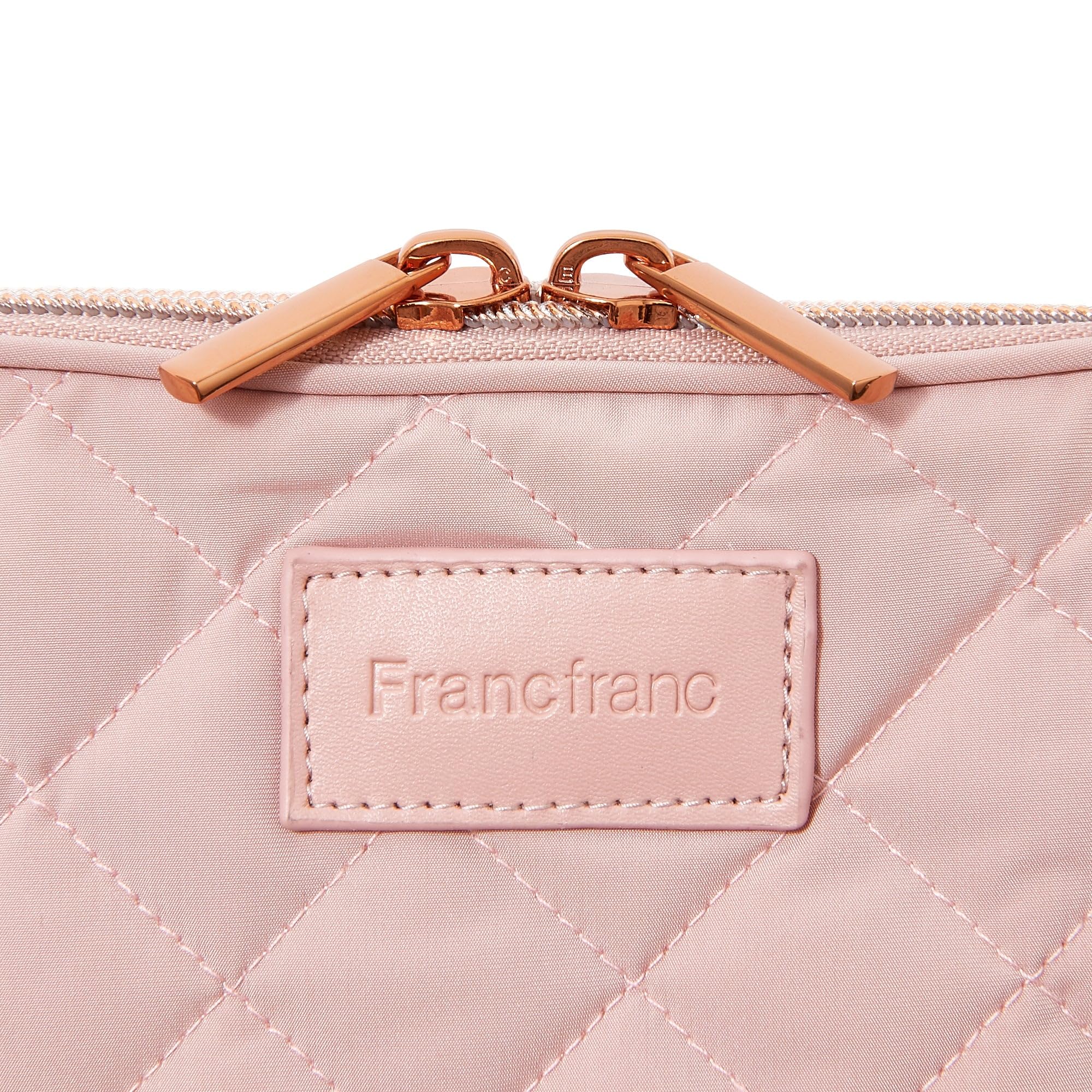 CHANEL　ピンク キルティング iPadケース CHANEL ピンク キルティング iPadケース Authentic Chanel Pink